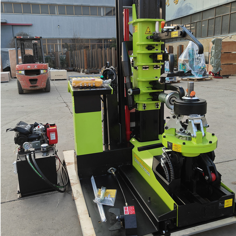 電動(dòng)真空胎拆裝機(jī)不方便的地方