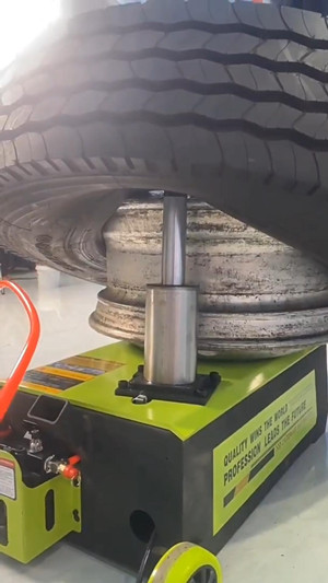 鷹翔達真空胎拆裝機