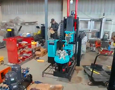 輪胎拆裝機(jī)