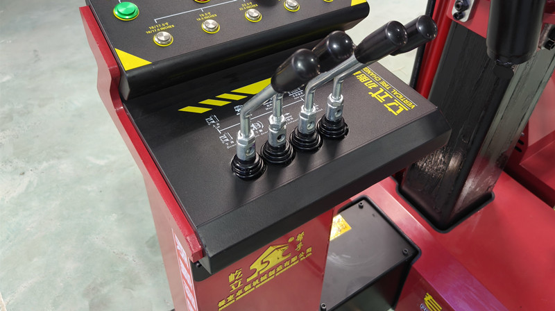 大車扒胎機(jī)